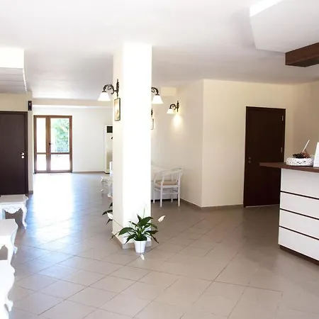 Private Studio In Gardenia Hills Slăntjev Brjag